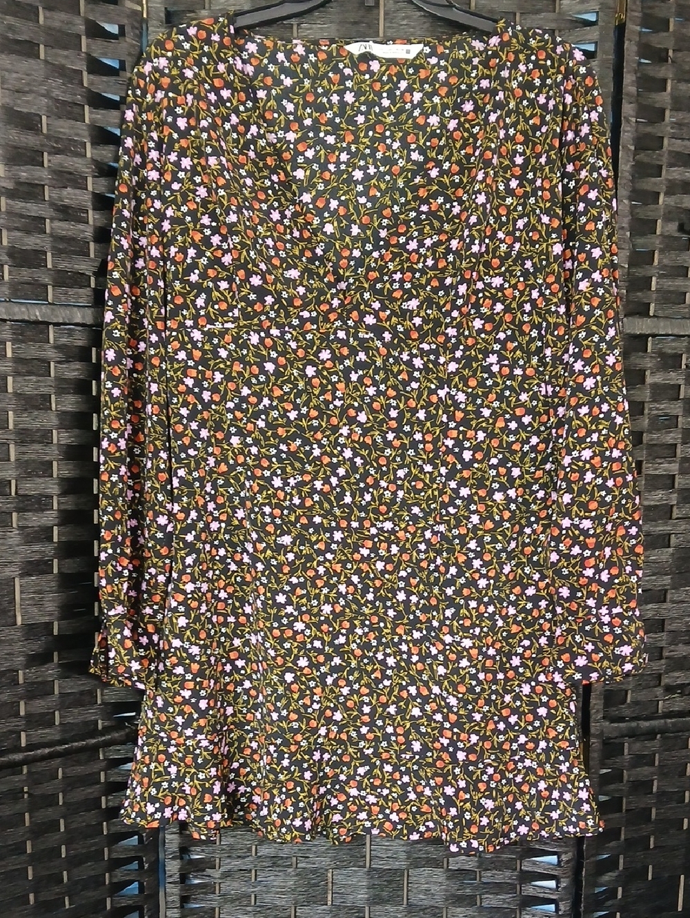 Zara Floral Mini VNeck Ruffle Sleeves&Hem Women’s Dress SZ L